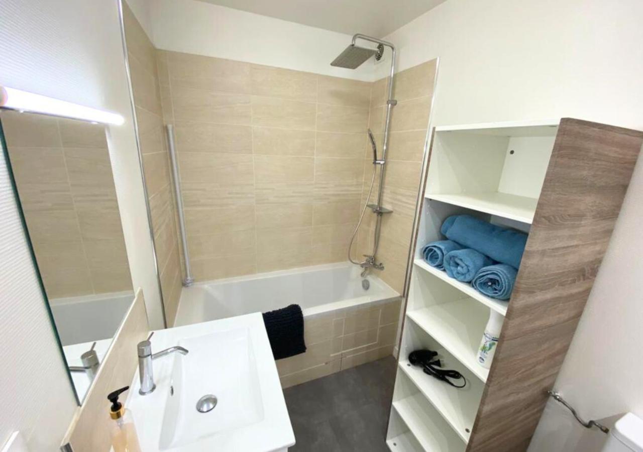 A L'Universite - Poitiers Centre- La Conciergerie Ngoại thất bức ảnh